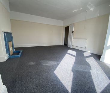 4 Bed Semi-Detached House, Fishponds Road, BS5 - Photo 1