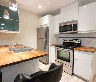 For Lease - 3411 Lakeshore Boulevard Unit# #2, Toronto, Ontario - Photo 2