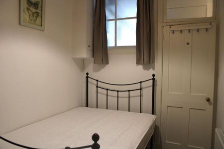 2 bed flat for rent in West End - Photo 5