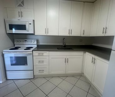 For Lease - 123 Bloor Street Unit# 307, Oshawa, Ontario - Photo 4