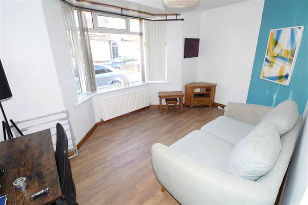 41 Dunraven Avenue, Belfast, BT5 5JR - Photo 1