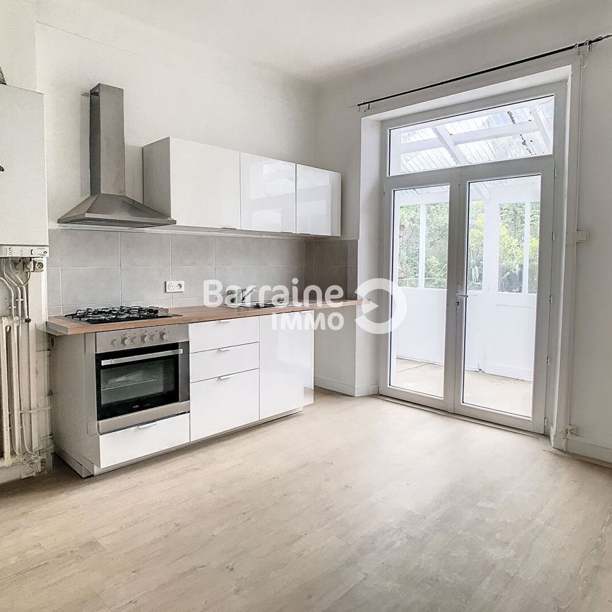 Location appartement à Brest, 2 pièces 63.74m² - Photo 1