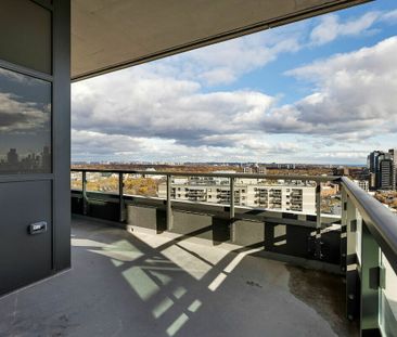 121 Major St, ON, CA, Toronto - Photo 6