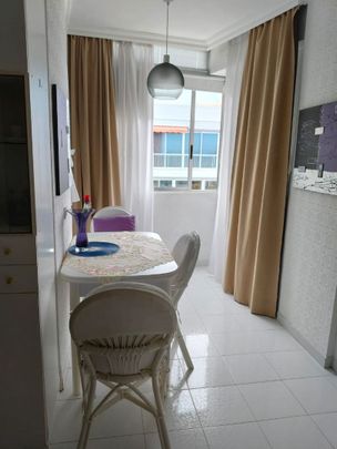 Estudio de alquiler en Avenida Familia de Betancourt y Molina, 26, Zona Martiánez - Photo 1