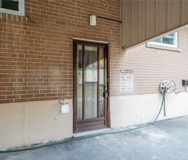 For Lease - 841 Reytan Boulevard Unit# Apt B, Pickering, Ontario - Photo 3