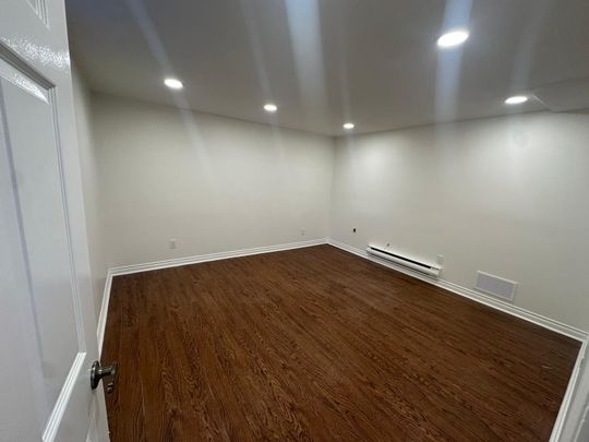 For Lease - 12 Brooklet Court, Markham, Ontario - Photo 1