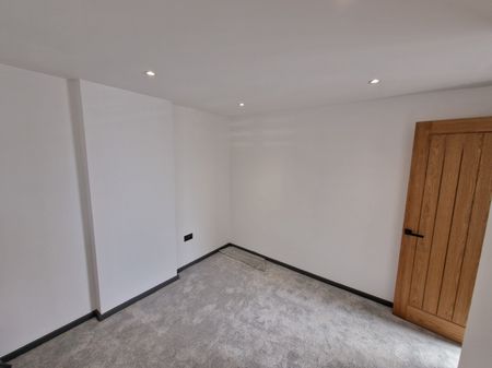 3 bedroom house to rent - Photo 2