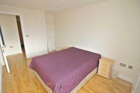 2 bedroom house to rent Lower Twelfth Street, Milton Keynes, Buckinghamshire, MK9 - Photo 3