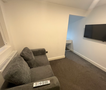 Studio to rent - Photo 2 | Rentumo