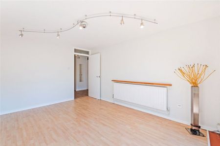 Brassey Road - Photo 2