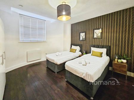 2 bedroom apartment to rent - Photo 2