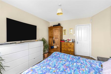 Robinson Road, London, SW17 - Photo 2