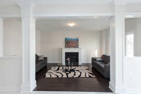 For Lease - 109 Milby Crescent, Bradford West Gwillimbury, Ontario - Photo 5