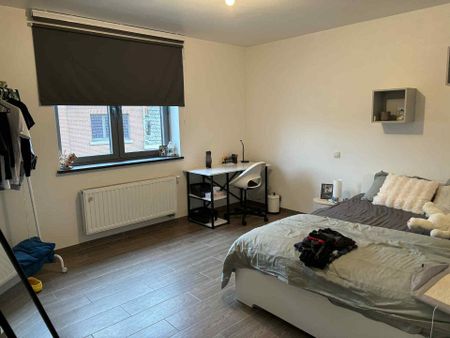 STEENHUIZE-WIJNHUIZE - Ruim, lichtrijk appartement met terras. - Photo 4