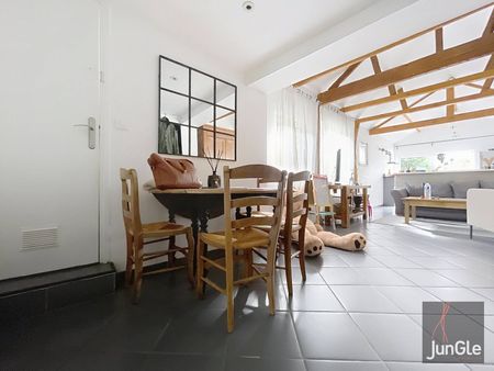 Exclusivité - Maison à louer esprit loft avec jardinet, sans vis-à-vis, Le Mesnil-Esnard 76, plein centre ville. - Photo 4