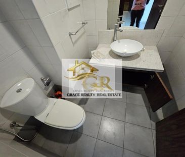 Multiple Unit ! High Floor ! 1 Bhk+Store - Photo 3