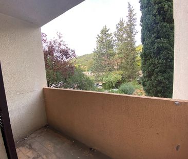 Location Appartement 2 pièces 53m² - Photo 2