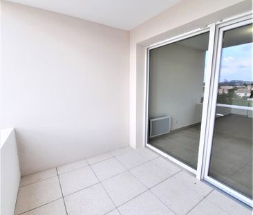 Location Appartement 2 pièces 38m² JUVIGNAC 34990 - Photo 3
