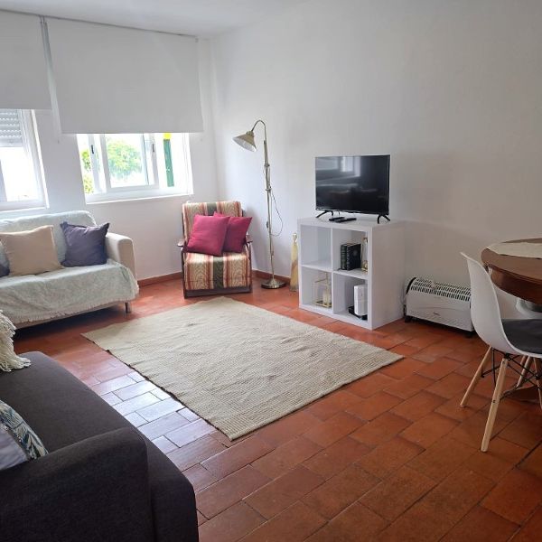 Moradia T2 em Setúbal - Foto 1