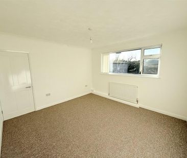 2 bedroom bungalow to rent - Photo 6