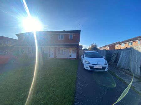 £144 pppw Peregrine Close, NG7 2DY, Nottingham - Photo 3