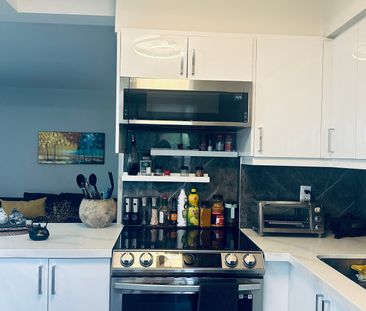 For Lease - 15390 Yonge Street Unit# 201, Aurora, Ontario - Photo 5