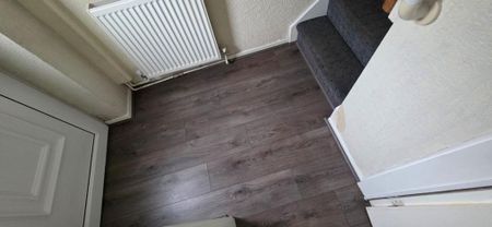 3 bedroom detached house to rent - Photo 4