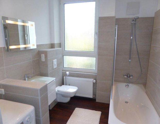 Schöne, voll möblierte 3- Zimmer Wohnung in beliebter Lage - Photo 1