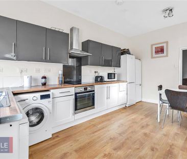 5 bedroom terraced house to rent - Photo 5