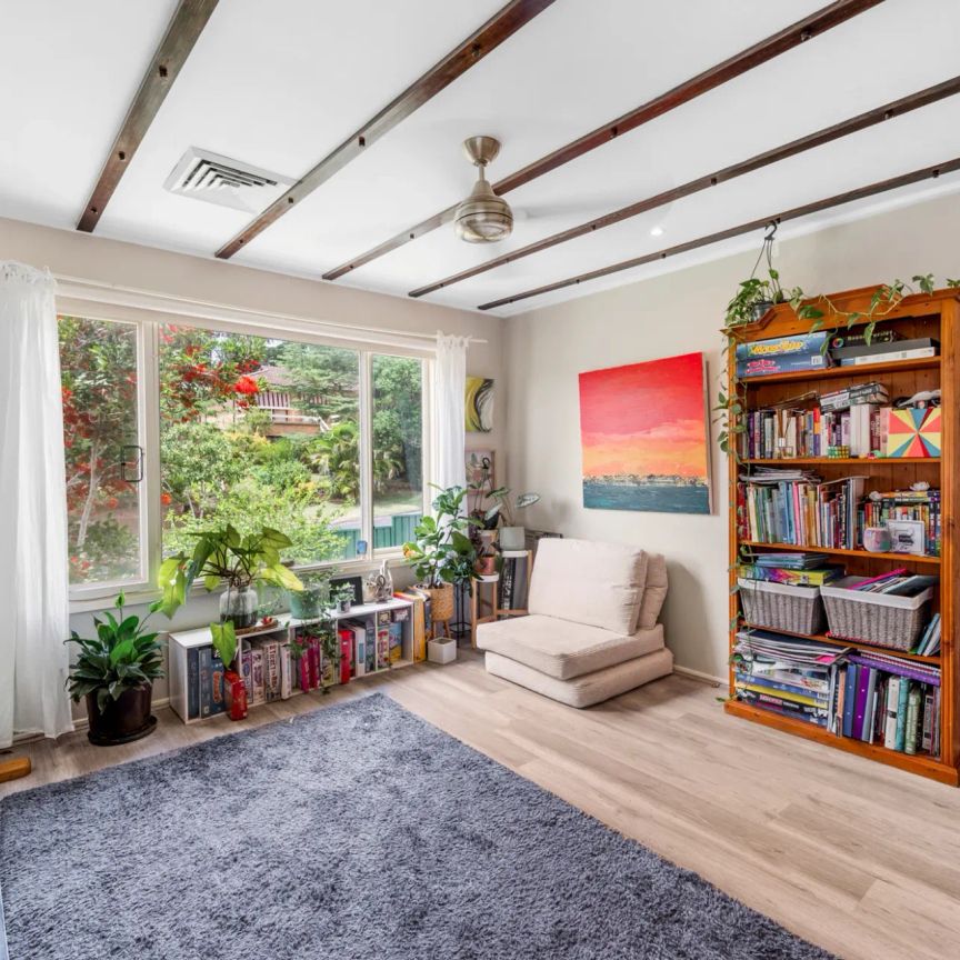 Charming Family Sanctuary! - Photo 1