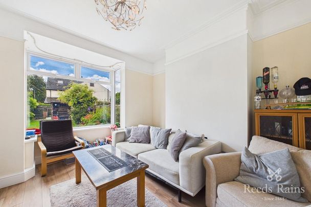3 bedroom terraced house to rent - Photo 1