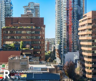 Condo in Downtown Vancouver, BC - Photo 2