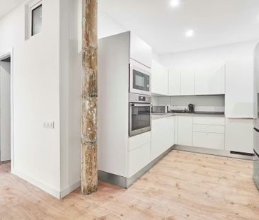 Carrer d'Escudellers, Barcelona, Catalonia 08002 - Photo 5