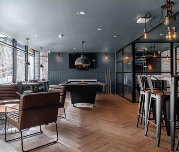 1 bedroom in a flat share to rent - Photo 1