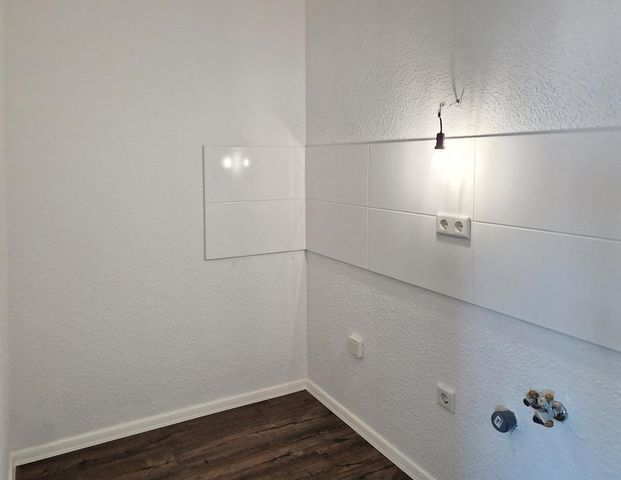 Frisch renovierte 2-Zimmer-Wohnung im Zentrum von Nürnberg - Photo 1