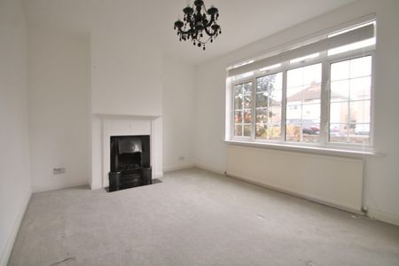 Hamilton Road, Feltham, Middlesex,TW13 - Photo 3