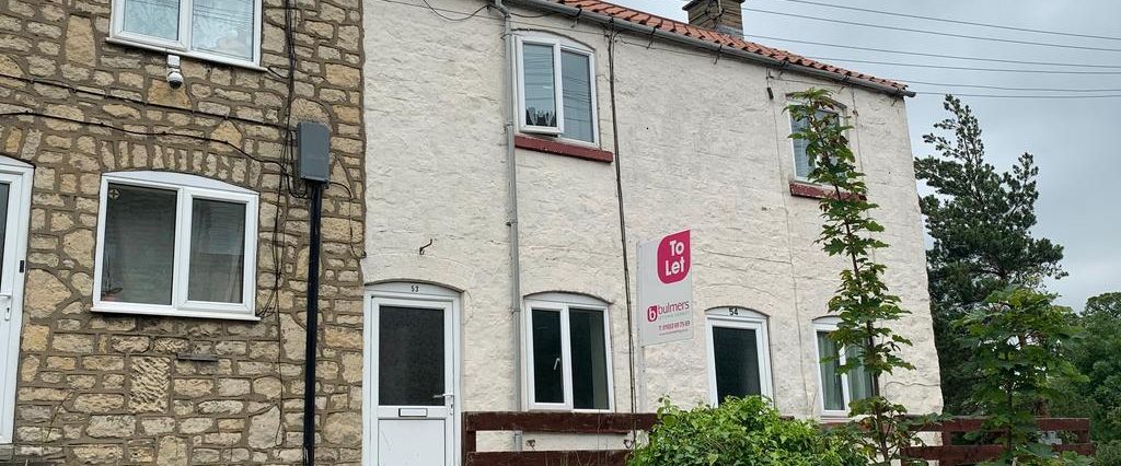 2 bedroom terraced house to rent - Photo 1