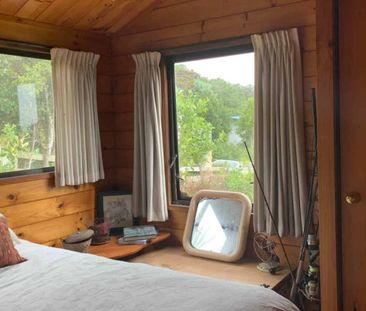 Elevated and Sunny - Photo 2