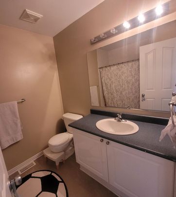 For Lease - 554 Aberfoyle Circle, Kanata, Ontario - Photo 1