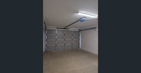 Charming 2-Bedroom Home with Garage in the Heart of Manor Lakes - Photo 4