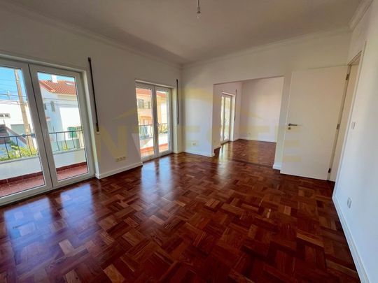 Apartamento T2 em Lisboa - Photo 1