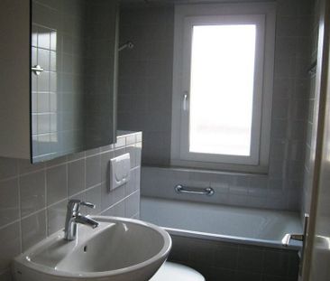 MIETEN OHNE KAUTION - Zentrale Wohnlage in lebendigem Dorfkern - Photo 1