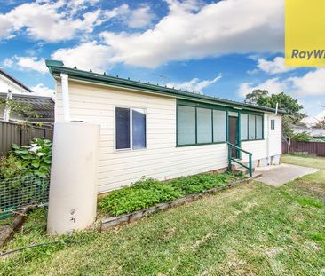 WARM AND COZY HOME OFFERED! READY TO MOVE IN! - Photo 4