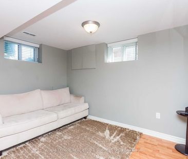 21 Belgravia Avenue , - Photo 1