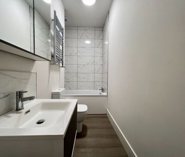 3 bed Apartment for Rent - Photo 2