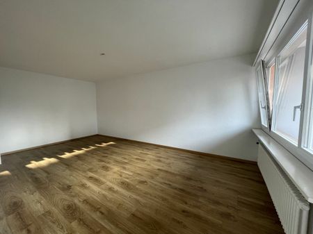 Schöne zentral gelegene 3.5 Zimmer-Wohnung in Rapperswil - Photo 4