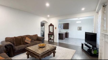 For Lease - 992 Wrenwood Drive Unit# Main, Oshawa, Ontario - Photo 5