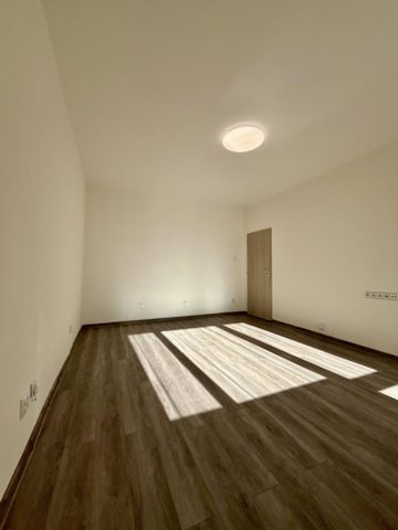 Pronájem bytuRenting an apartment 2+1, 55 m2 - Photo 4