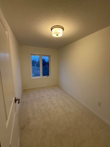 For Lease - 313 Conklin Rd Road Unit# 19, Brantford, Ontario - Photo 4