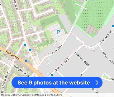 Park Lane, Stockport - Photo 1